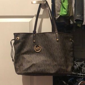 Authentic michael Kors reversible neverfull